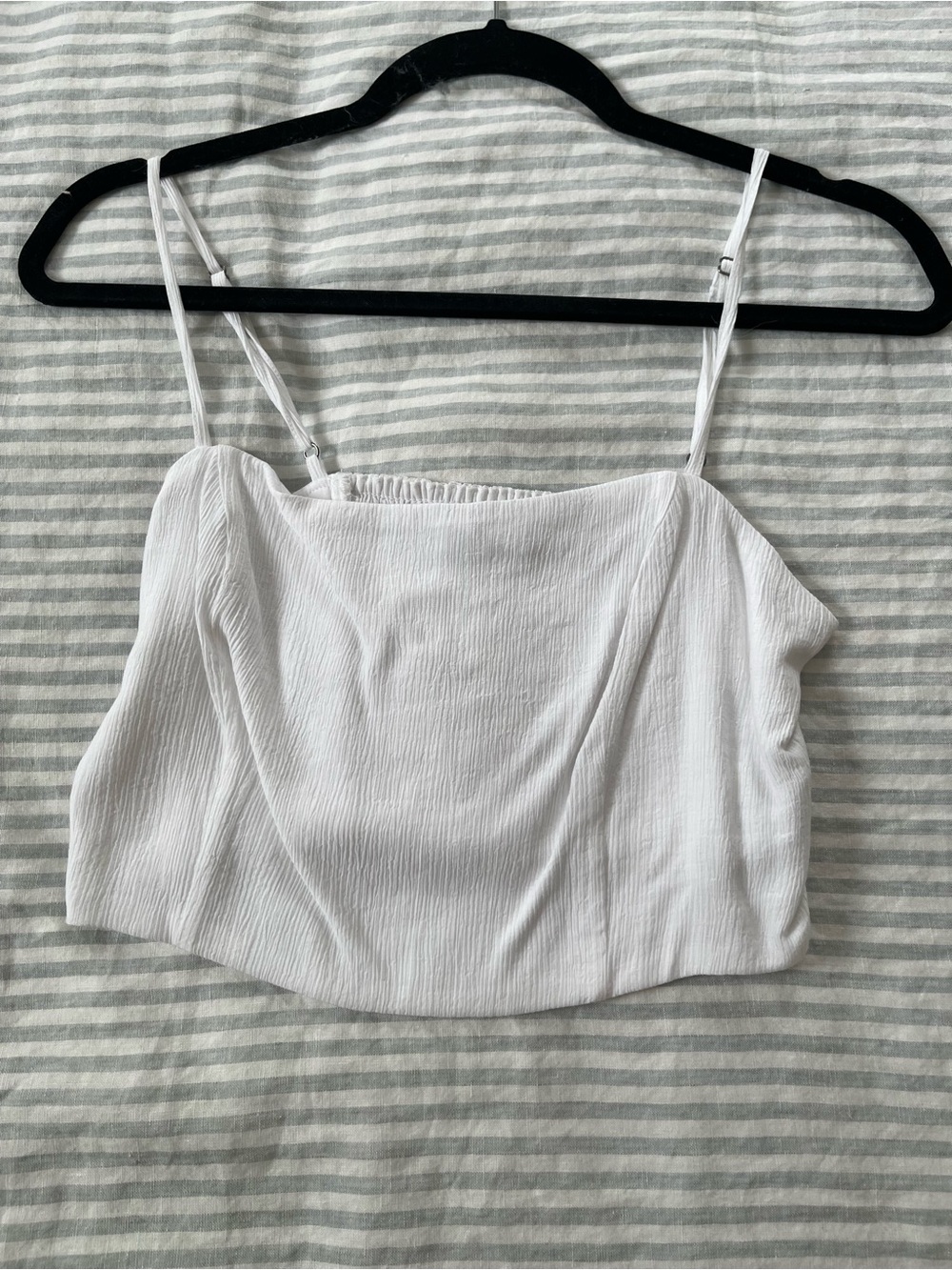Abercrombie & Fitch White Ribbed Spaghetti-Strap Crop Top